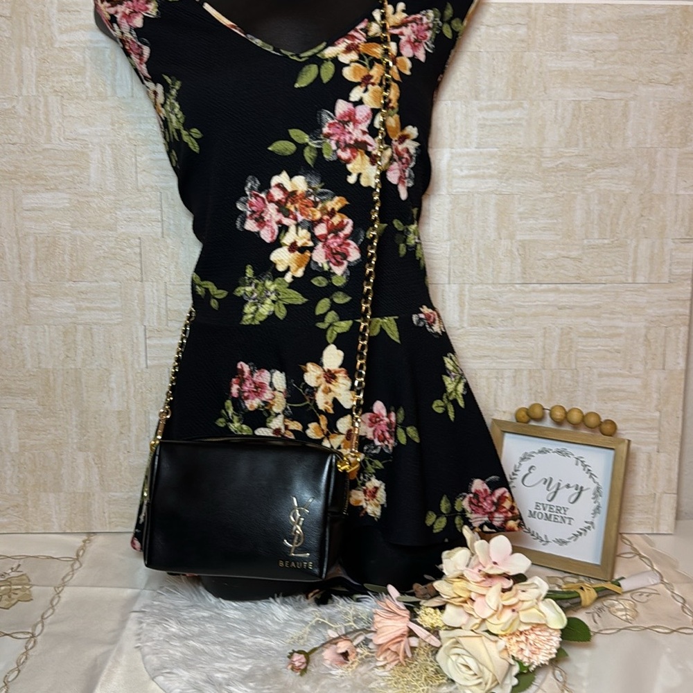 💯 Authentic YSL Makeup Pouch Crossbody